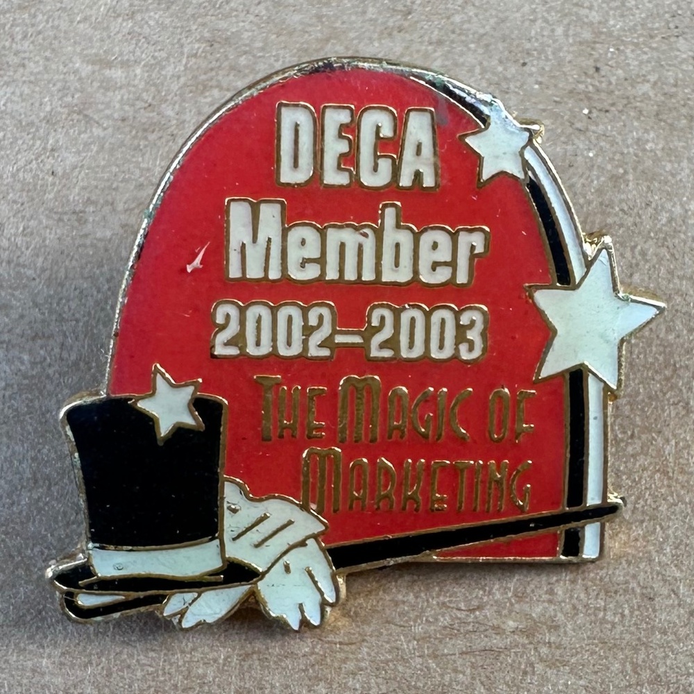 DECA PIN 2002-2003 The Magic of Marketing